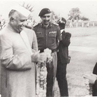 Brigadier Hari Singh with Defense Minister Y.B. Chavan in 1969
